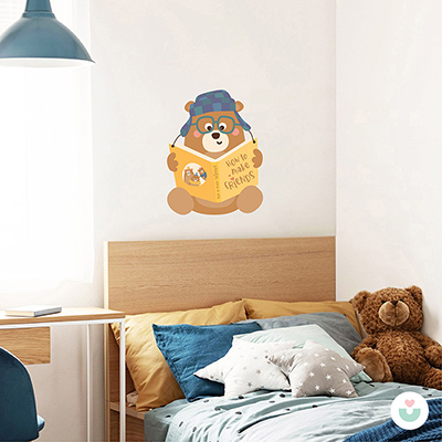 Kitap Okuyan Sevimli Ayı Duvar Sticker - Jüppo (1)